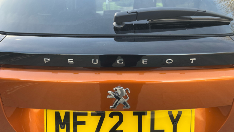 Peugeot 2008 1.2 PureTech Allure Premium+ 5dr Petrol Estate